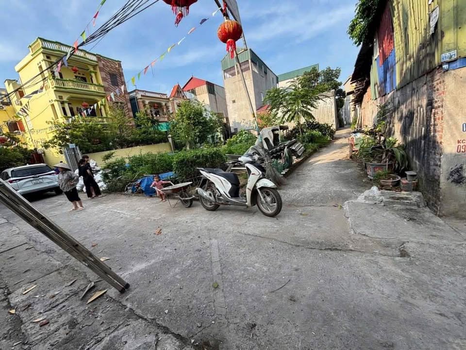 Siêu phẩm lô góc nở hậu, cạnh chợ Thứa chỉ 150m, giá cực sốc chỉ 2 tỷ