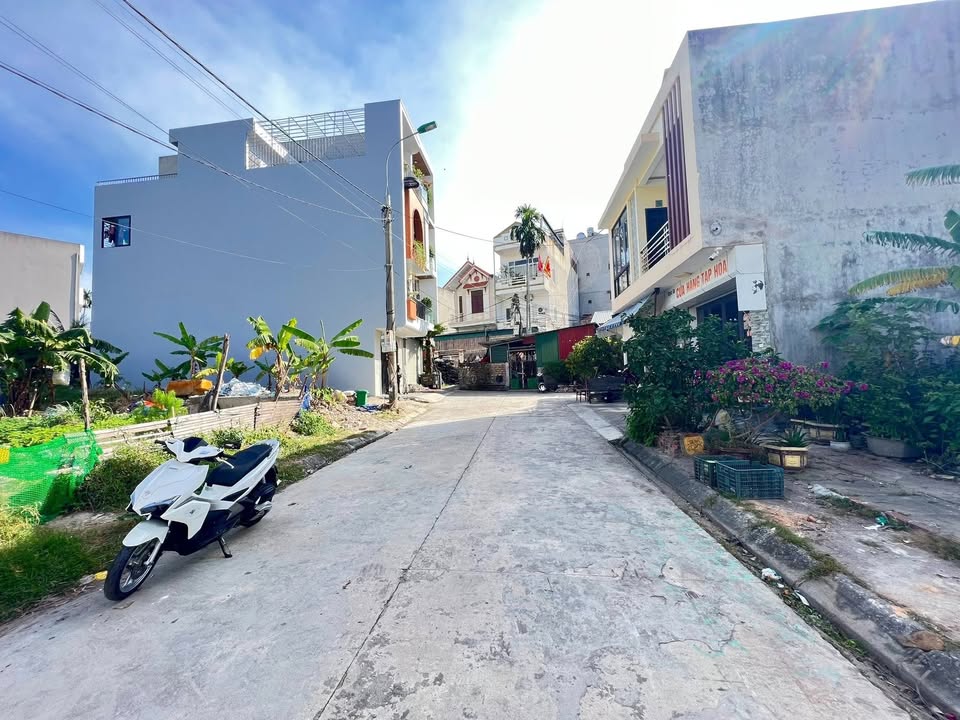 Bán đất tái định cư Hà Khẩu, Quảng Ninh, 60m2, gần quốc lộ 18