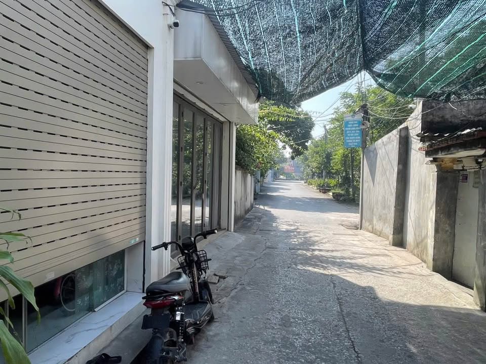 Bán gấp đất khu C đô thị Vũ Phúc, 67.1m2, ngõ ô tô, gần công viên