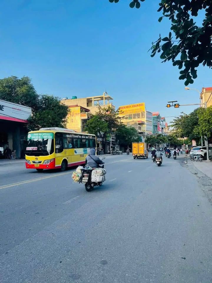 Đất Long Hưng, Thái Bình mặt tiền công viên, giá hời