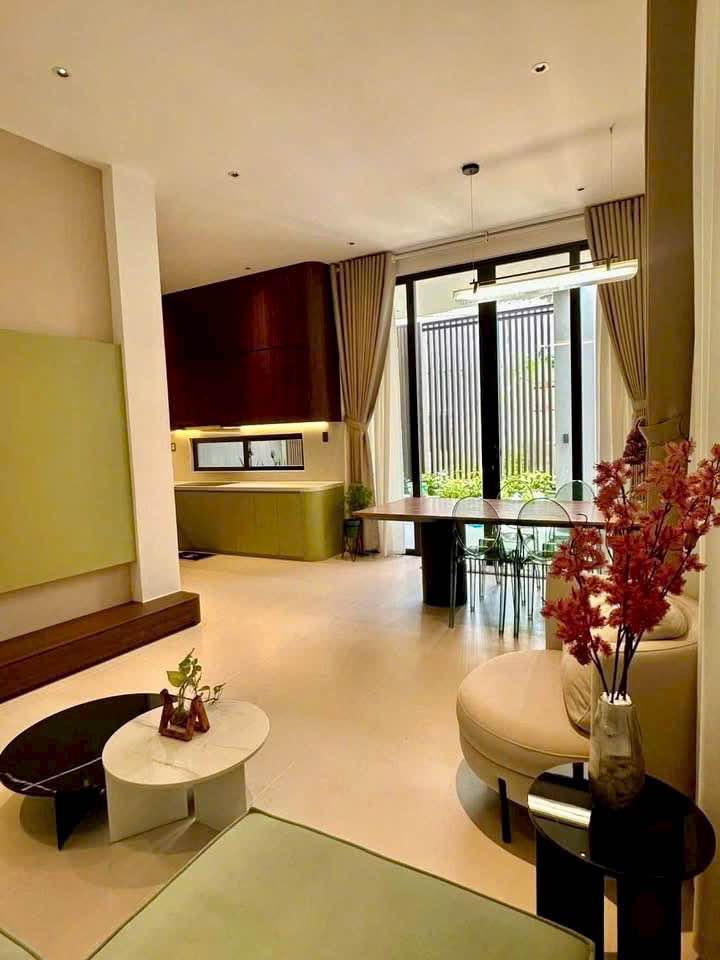 Siêu phẩm nhà góc 2 mặt hẻm ô tô, ngang 10m hiếm có tại Vũng Tàu