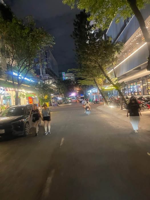 Tân Bình - Mặt tiền kinh doanh sầm uất, khu vip Bàu Cát