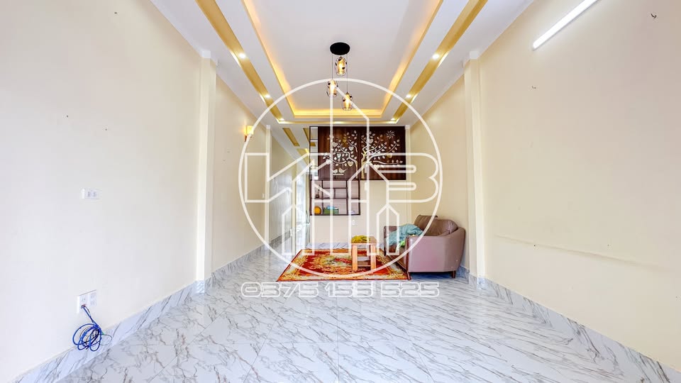 Bán nhà phố 2 tầng vị trí đắc địa tại Đà Lạt, 80m², 3 ngủ, giá 2.3 tỷ