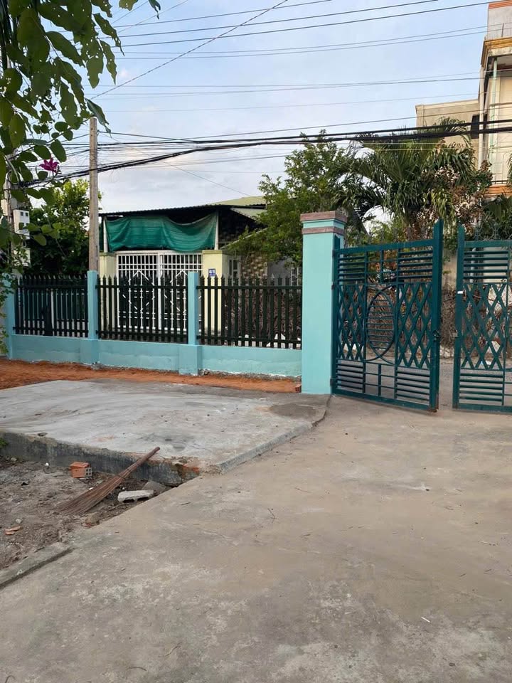 Đất Trường Chinh 500m2 vuông vức, nở hậu, gần biển, giá chỉ 3.15 tỷ