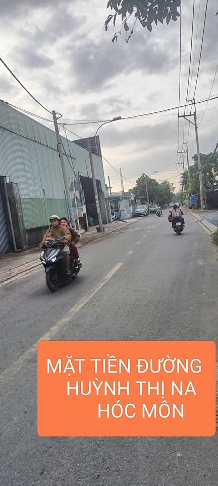 Nhà xưởng 5870m2 mặt tiền 15m đường nhựa, 6 triệu/m2, Hóc Môn