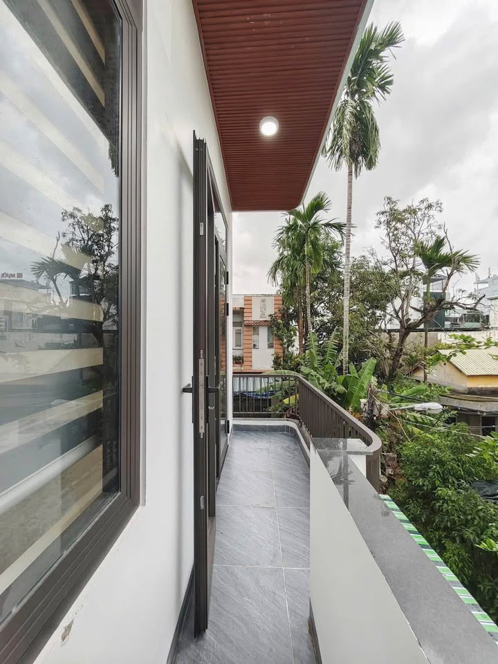 Siêu phẩm nhà 2 tầng 2 mê full nội thất, sẵn sàng đón chủ nhân mới tại Đà Nẵng