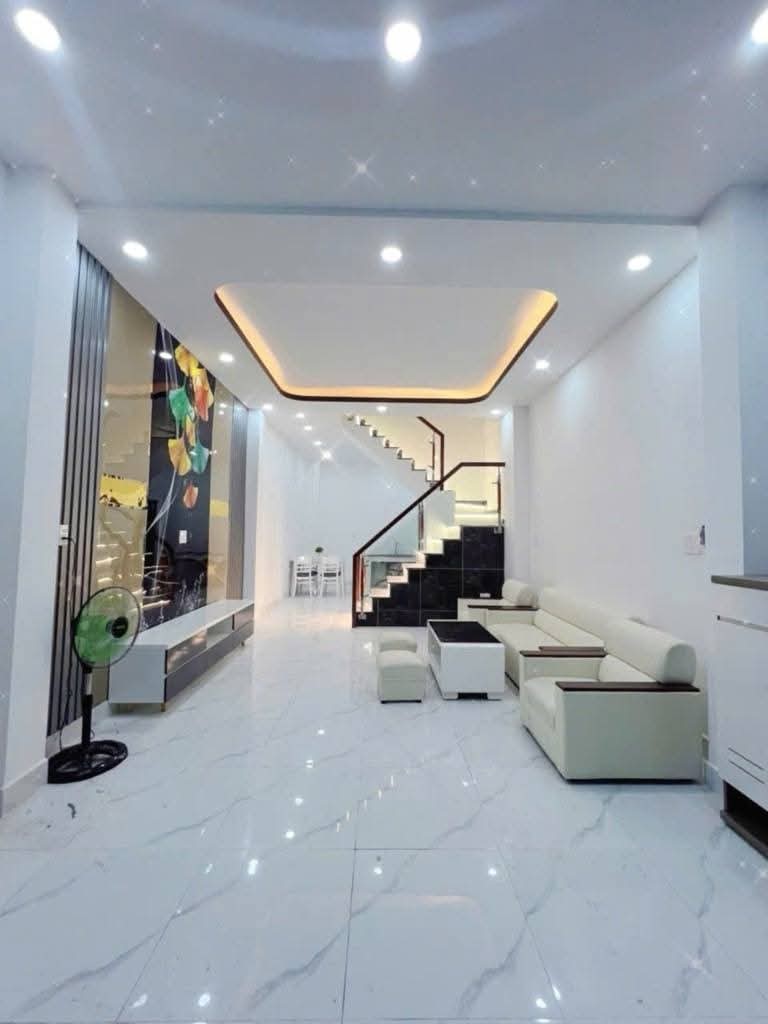 Nhà lô góc 3 thoáng 52m2, 5 tầng, 4 ngủ, gần phố Quang Trung, Hà Đông