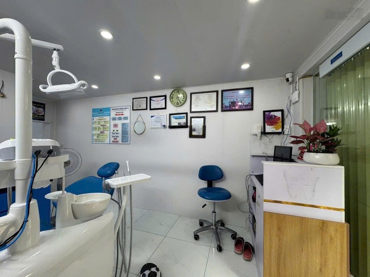 Cho thuê mặt phố Quỳnh Mai - Quỳnh Lôi 45m2, giá 7 triệu/th, ô tô tránh, kinh doanh đỉnh