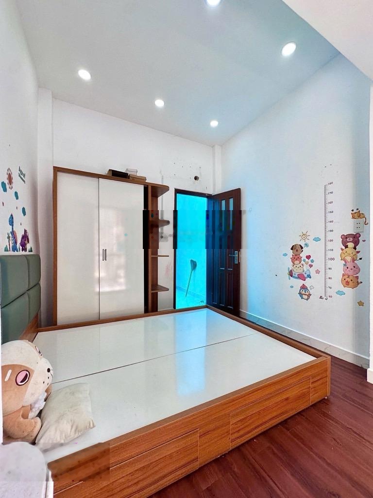 Nhà Xô Viết Nghệ Tĩnh, 4pn nhà đẹp, 3 tầng btct, giá chỉ 4.8 tỷ