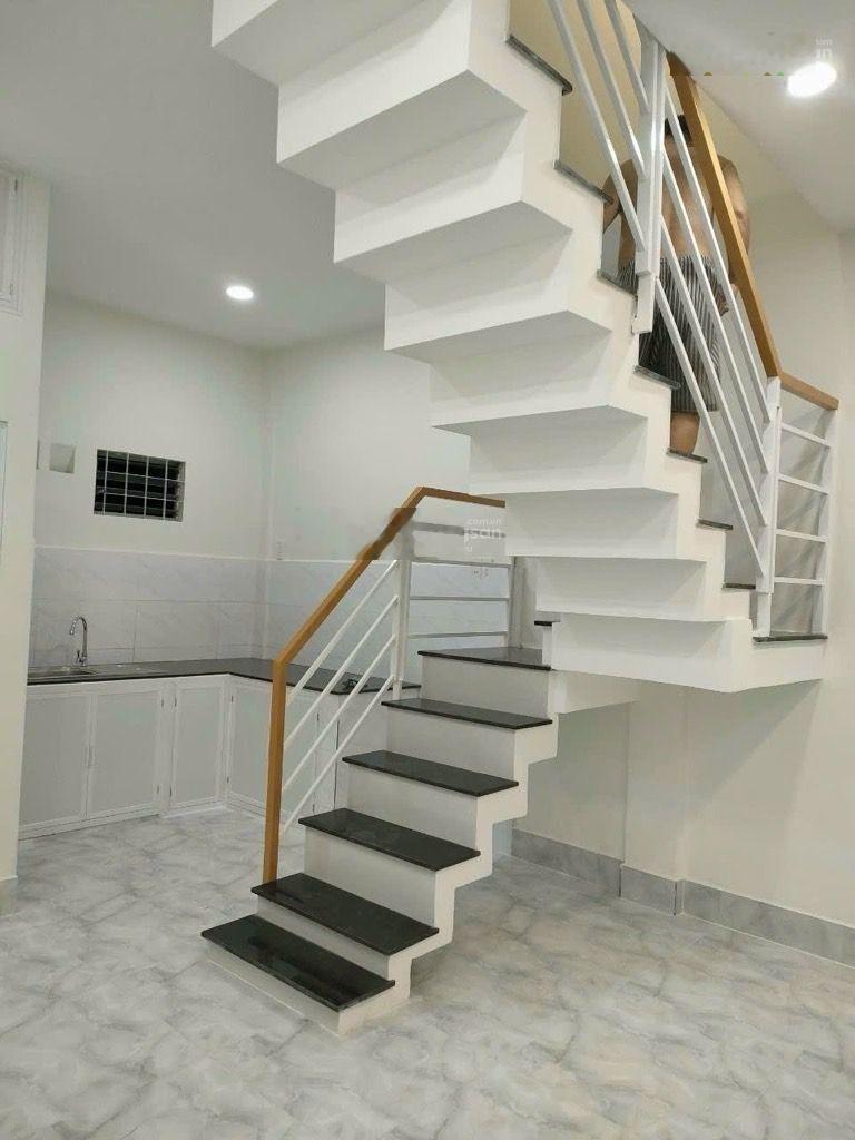 Tầm giá này tìm ở đâu? Nhà Võ Duy Ninh 3 phút qua Q1 Hẻm 3m cực thoáng!