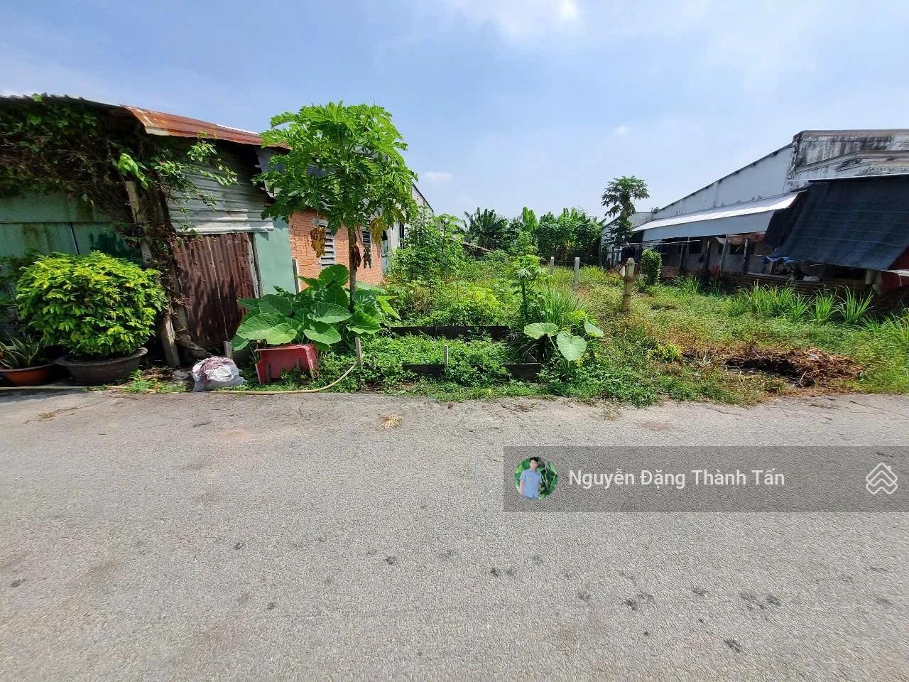 Cô hương cần vốn làm ăn, gửi bán lô đất 130m2 ngang hẳn 6m ngay ngã tư chợ phước thạnh, có sổ hồng