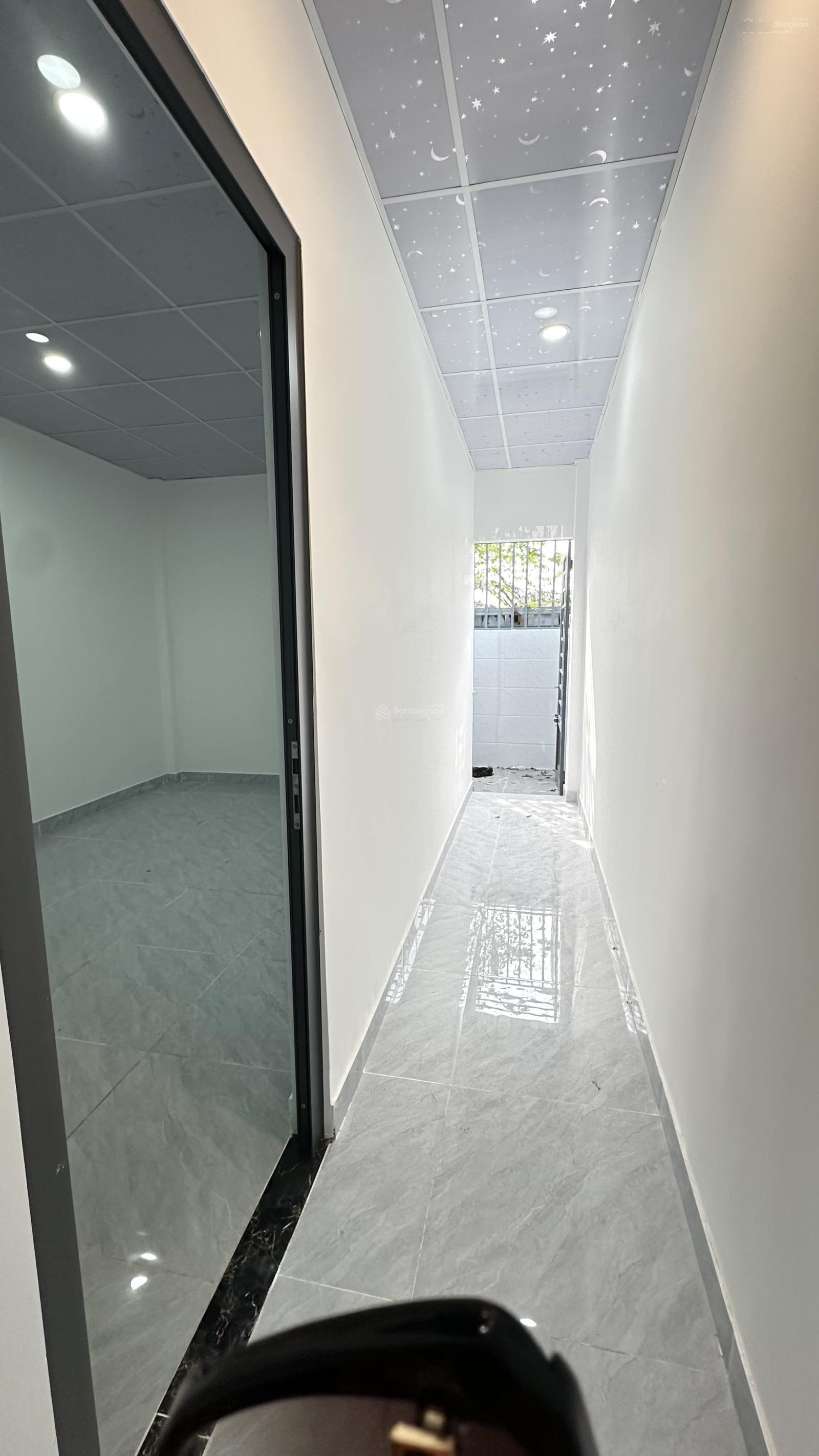 Chủ cần tiền bán hạ giá 100 trieu nay còn 1ty690 sau nhà thờ 2-6 quách điêu