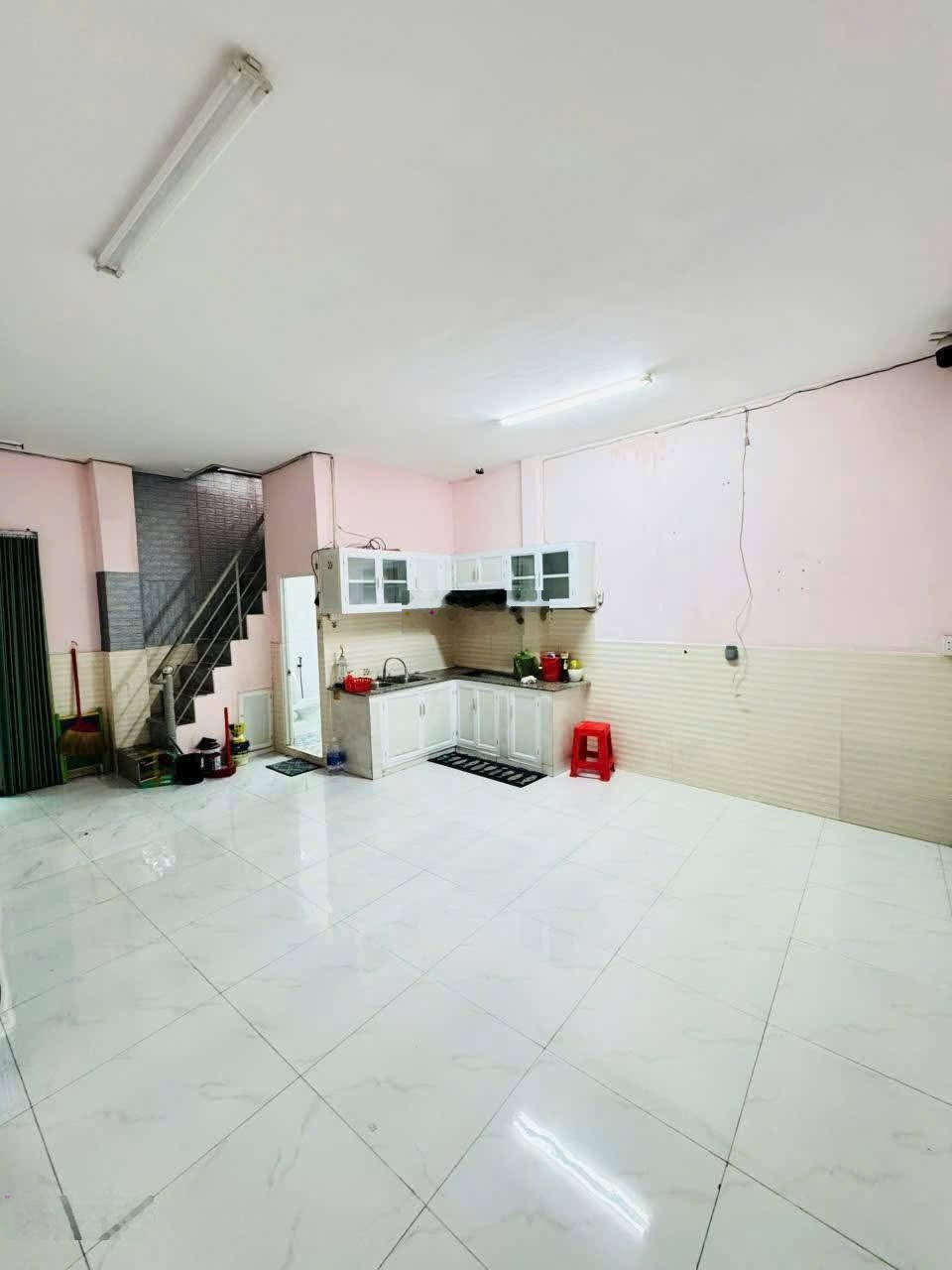 Nhà 6x6m 1 lầu Bùi Quang Là p12 gv giá 3.28 tỷ tl hh 1% môi giới