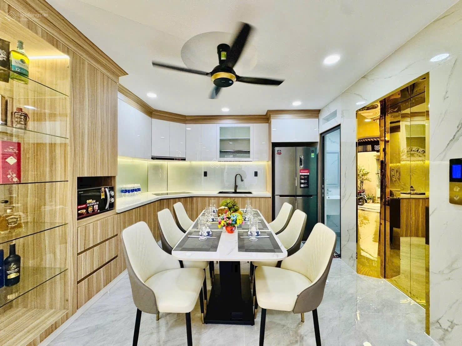 Siêu Hot chỉ với 4 Tỷ 530 triệu sở hữu ngay căn nhà trên đường Phạm Ngủ Lão-Gò Vấp.Sổ Sẵn.