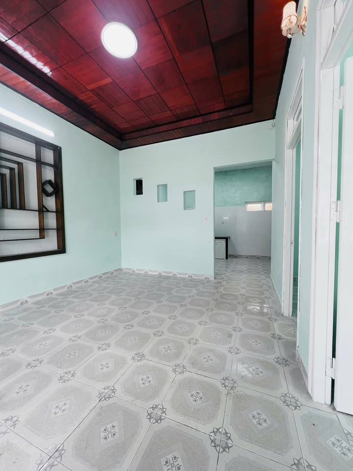 Bán nhà Đà Lạt 78m2, ngang 7m, đường ô tô 7 chỗ - Giá chỉ nhỉnh 2,65 tỷ