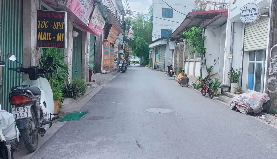 Bán nhà cấp 4 45m2, mặt tiền 5m, giá 3,1 tỷ tại Mạch Lũng, Đông Anh, Hà Nội