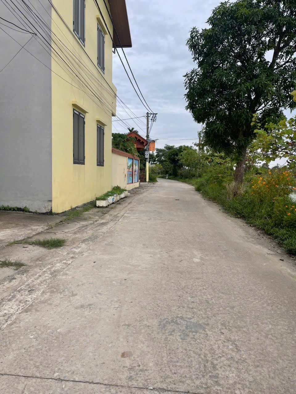 Đất đẹp Ứng Hoà, mặt tiền 8m, nở hậu, giá nhỉnh 1 tỷ