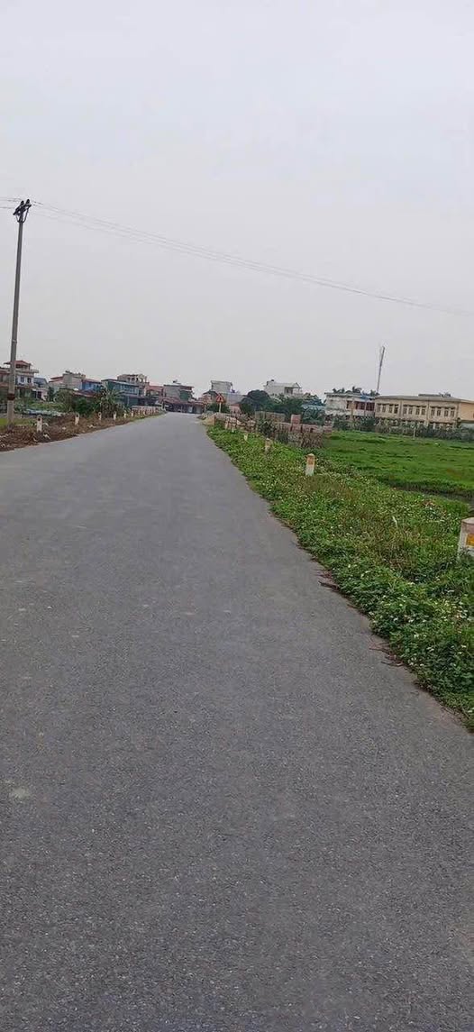 Mảnh đất vàng Đông Lĩnh, 100m2, mặt tiền 5m, hướng Đông Nam