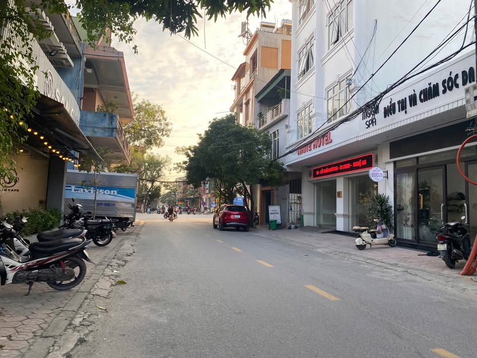 Nhà 2 tầng tại khối 12 Quang Trung, phường Thành Vinh, thành phố Vinh