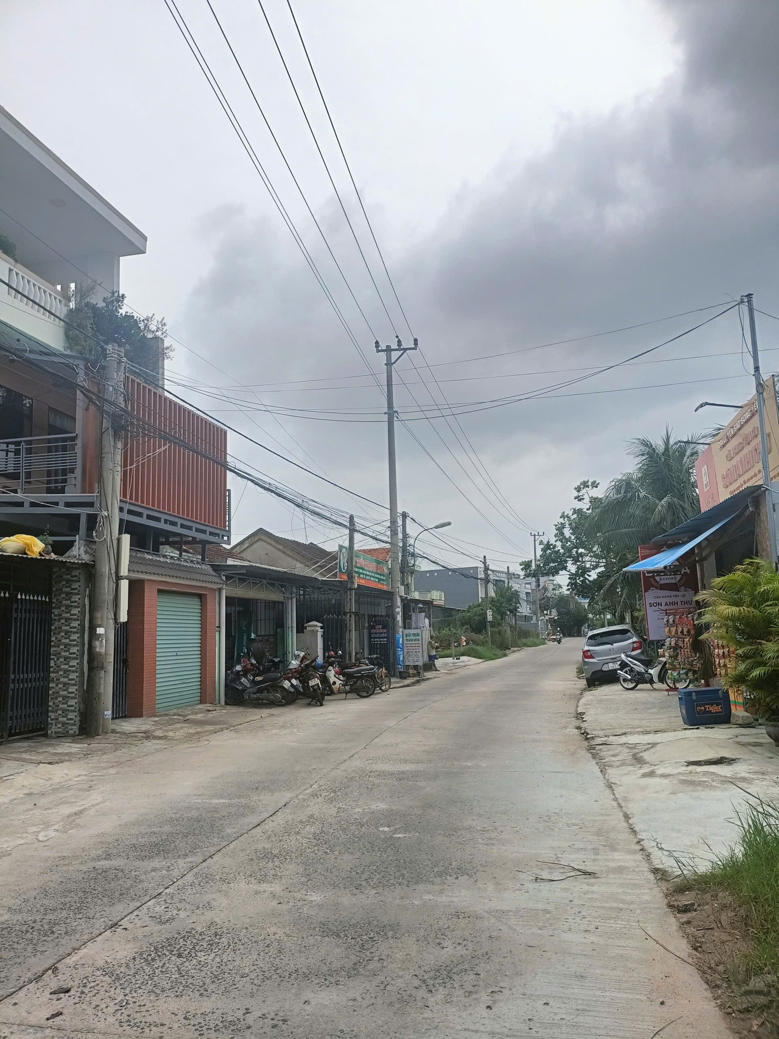 Chính chủ gửi bán lô đất mặt tiền cực đẹp trên đường Mậu Thân, Phường Bình Kiến