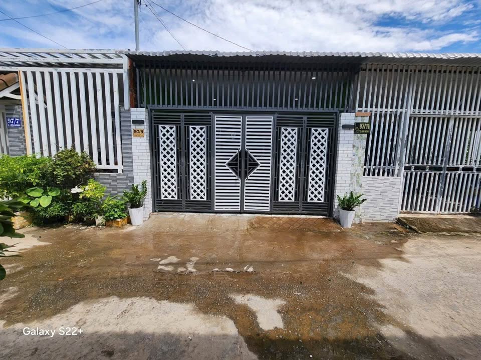 Nhà 1,89 tỷ, hẻm ô tô 5m, tặng toàn bộ nội thất xịn sò tại Rạch Giá