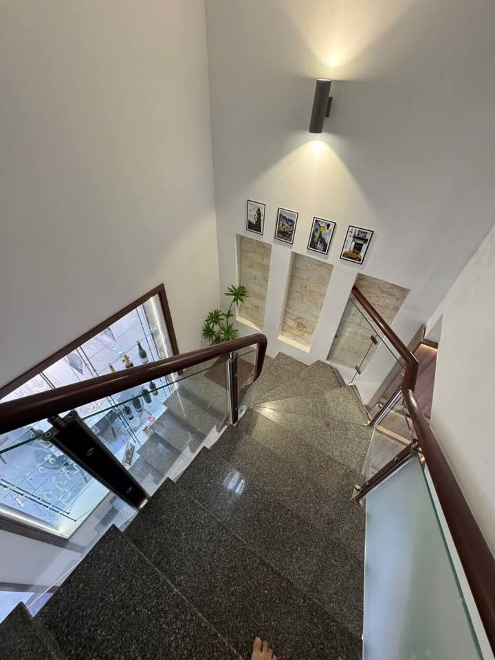 Chào mừng quý vị đến với căn nhà mơ ước tại đường Hoàng Bích Sơn