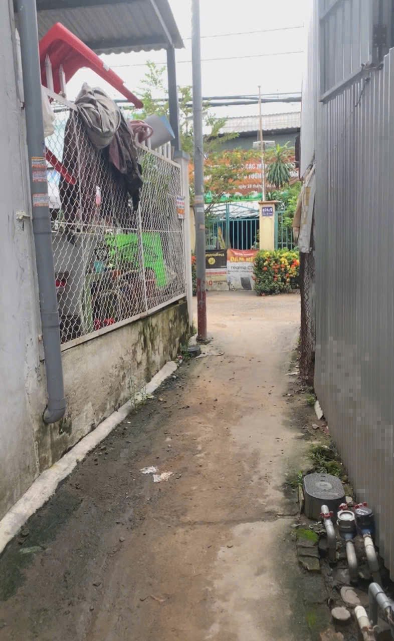 Bán nhà An Giang, 35m2, giá 390 triệu, gần trung tâm huyện Chợ Mới