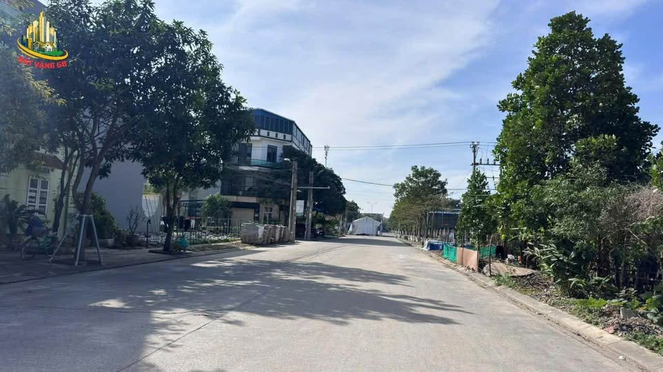 Hai lô đất vàng ngõ Vũ Duy Thanh, diện tích khủng, vị trí trung tâm, giá hời