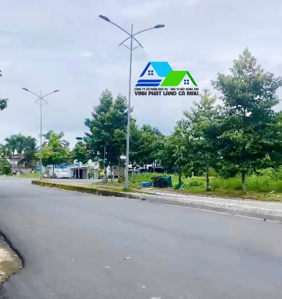 Bán nhanh 2 nền liền kề Cà Mau, hướng Đông mát rượi