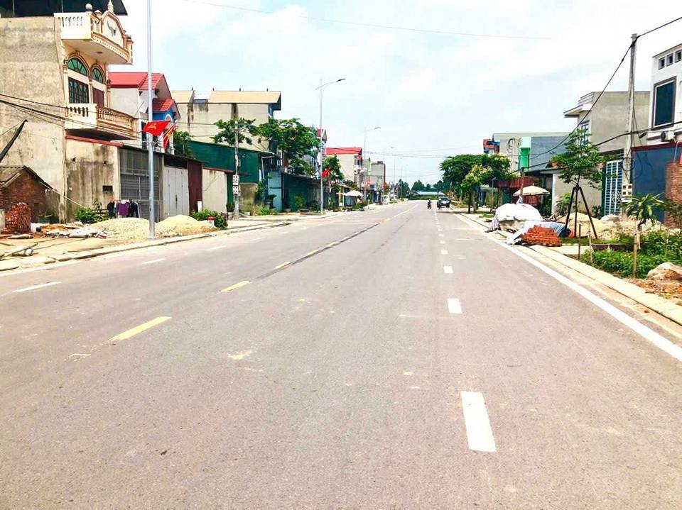 Đất mặt tiền 5,5m, diện tích 156m2 trên Quốc Lộ 17 Thuận Thành, Bắc Ninh, giá chỉ 27 triệu/m2