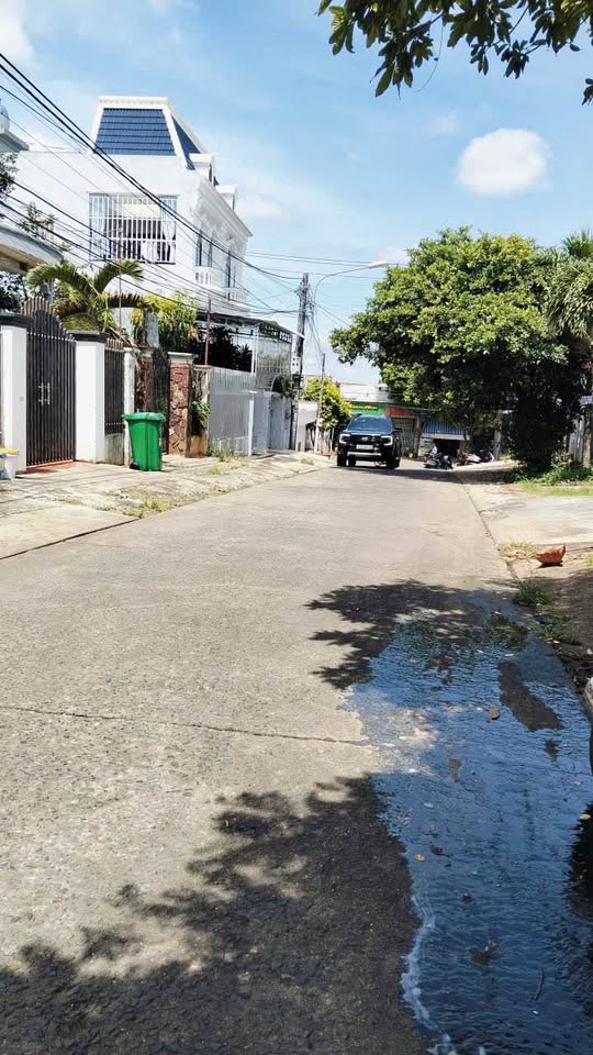 Bán đất mặt tiền đường A2, Buôn Ma Thuột, thuận lợi cho việc kinh doanh buôn bán