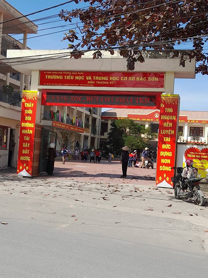 Bán đất mặt tiền kinh doanh lô góc tại Bắc Sơn, Uông Bí, cơ hội vàng