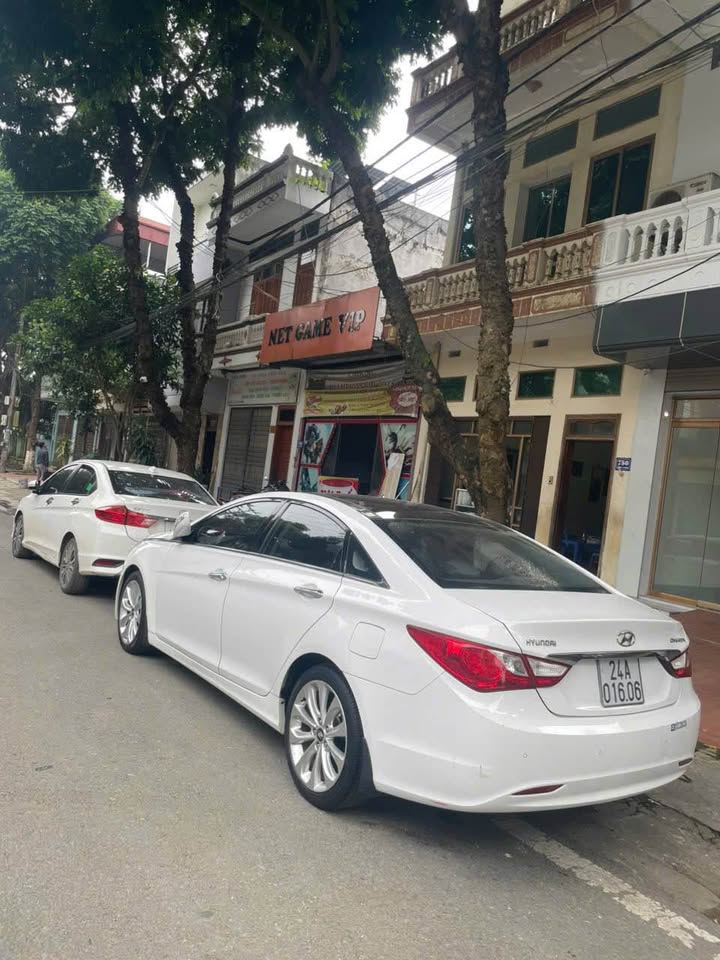 Đất tặng nhà 100m2 mặt tiền 5m, hướng Đông Bắc, ngay cổng trường chuyên Lê Thanh B3