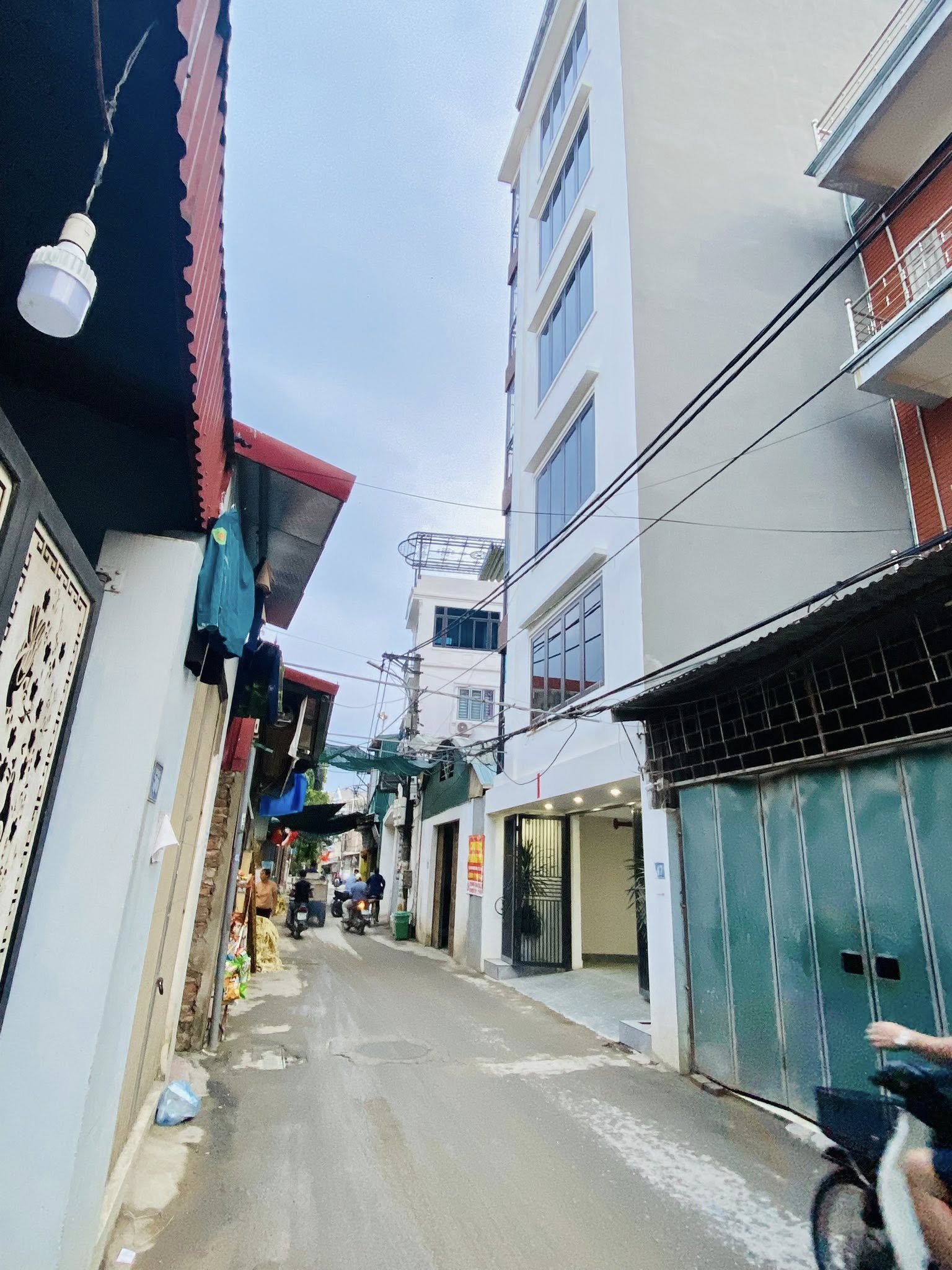 Bán tòa căn hộ dịch vụ 7 tầng thang máy, giá 17.5 tỷ - Dòng tiền 70 triệu/tháng