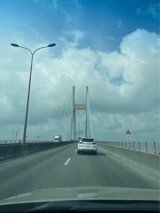 Bán gấp nhà 2 tầng 2 ngủ tại khu phố Suối Nhum, Phú Mỹ, giá cực sốc