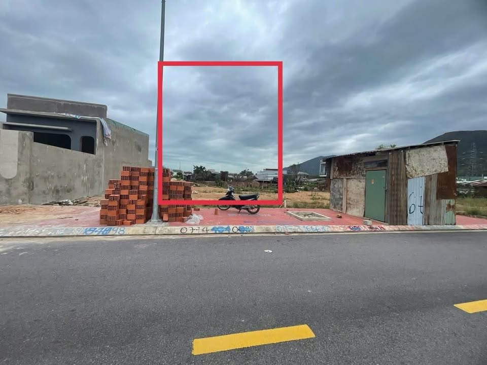 Bán đất 74m² mặt tiền 4m, hướng Tây Bắc, đường 14m, chỉ 2.45 tỷ