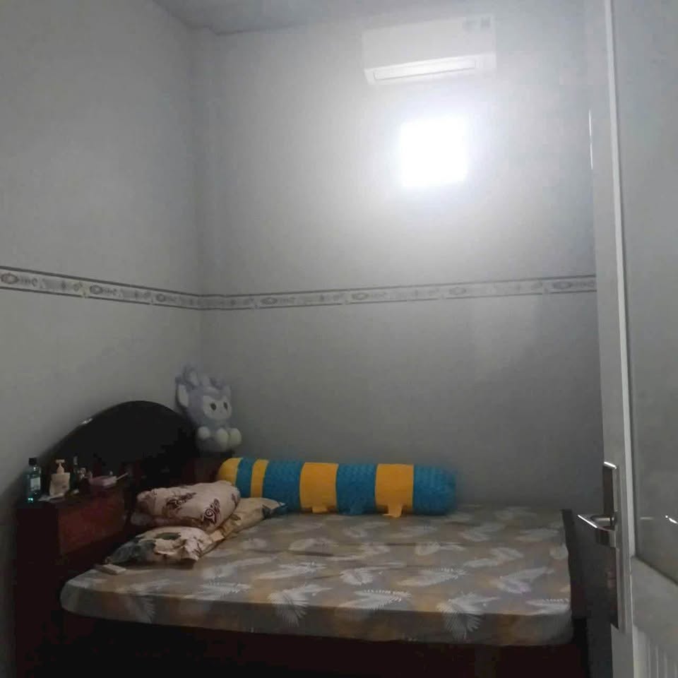 Bán nhà 2 mặt tiền tại Phú Hưng, Bến Tre, diện tích 129m2, giá 950 triệu