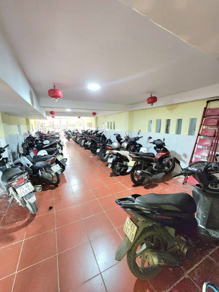 Dãy trọ 4.5 tầng kiệt 117 Đồng Kè, doanh thu 70 triệu/tháng