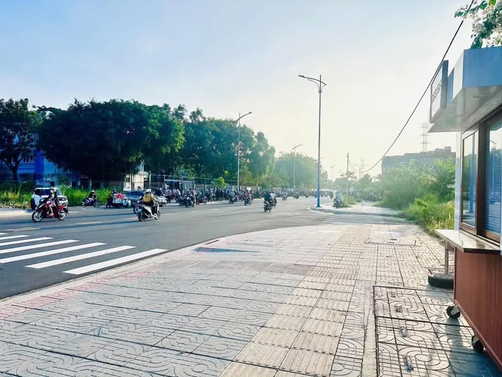 Bán đất Vũng Tàu, mặt tiền đường A3, 100m2, hướng Đông Nam, sổ đỏ chính chủ