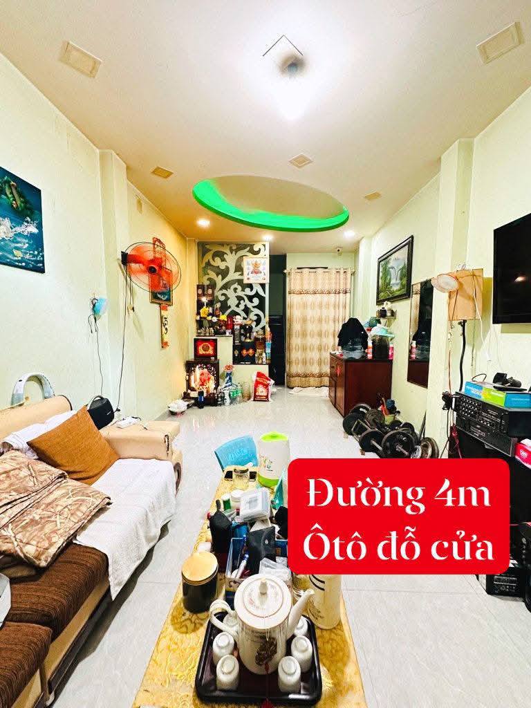 Bán nhà 3 phòng ngủ, 40m2, 5 tầng, dân trí cao, ngay góc đường 3/2, Thành Thái, Quận 10