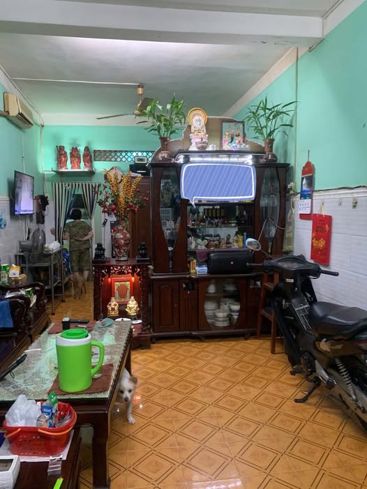 Bán nhà 1 Lạc Long Quân, Phường 3, Quận 11 - 5.7 tỷ