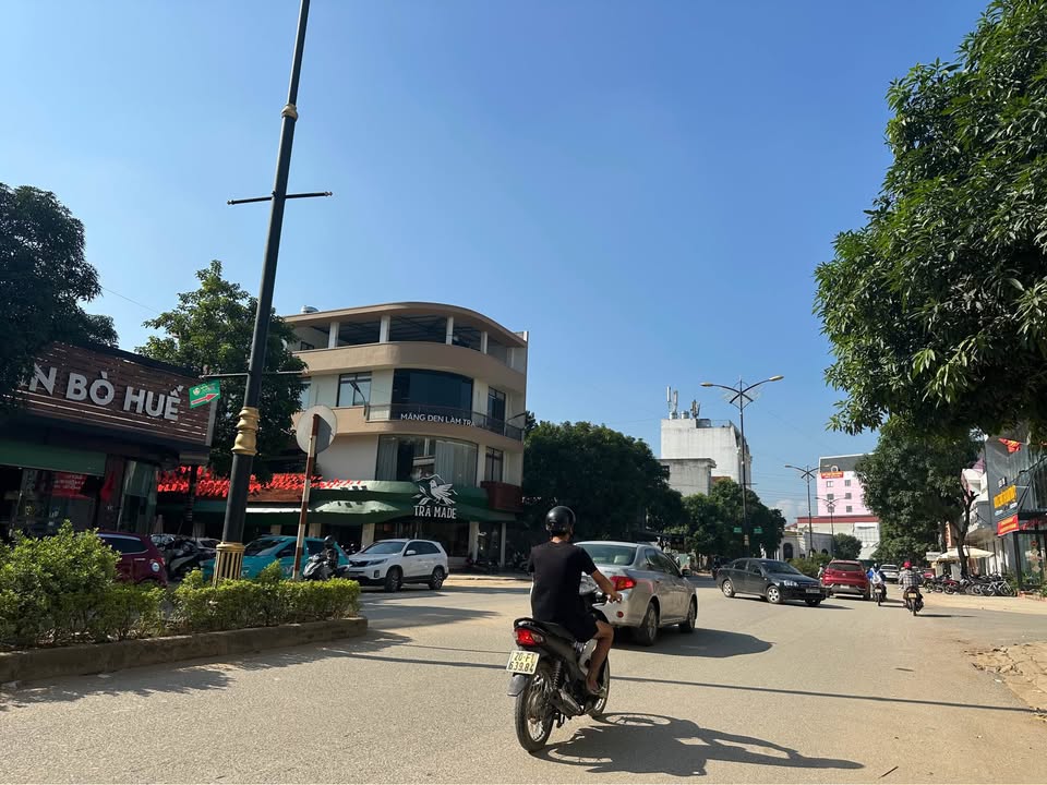 Mặt tiền 7m, 135m2 mặt đường Bắc Sơn cũ, tThái Nguyên