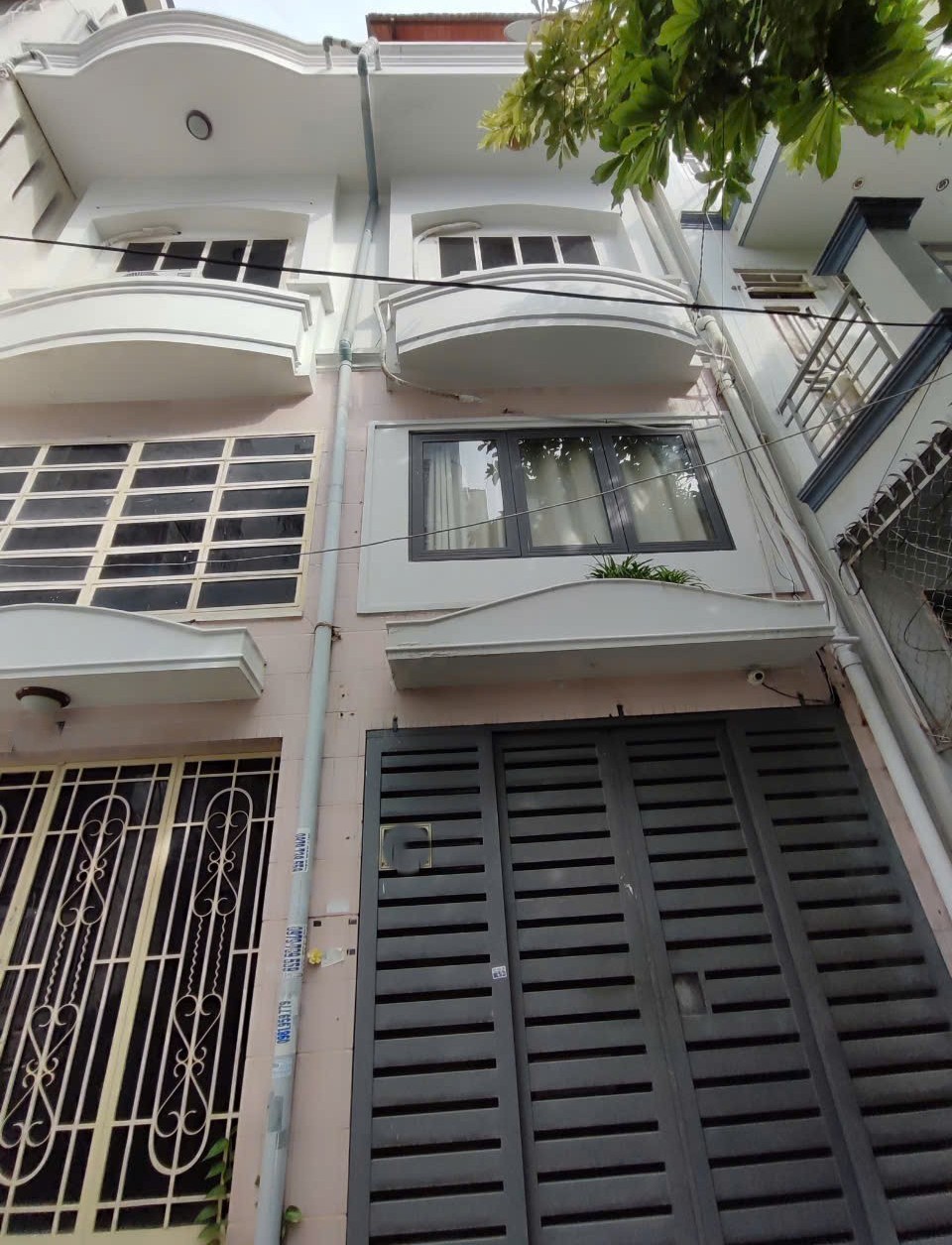 Nhà phố 4 tầng tại đường Phan Tây Hồ, phường 7, quận Phú Nhuận