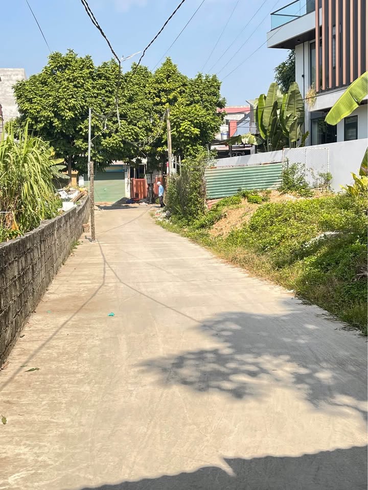 Bán gấp nhà 90m2 gần trường mầm non Quang Trung, Thái Nguyên