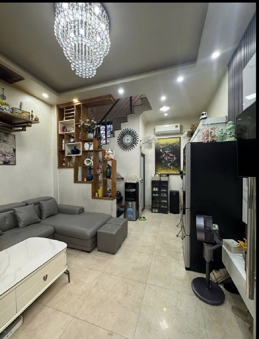 Nhà Giáp Nhị - ngõ thông kinh doanh - ô tô qua cửa