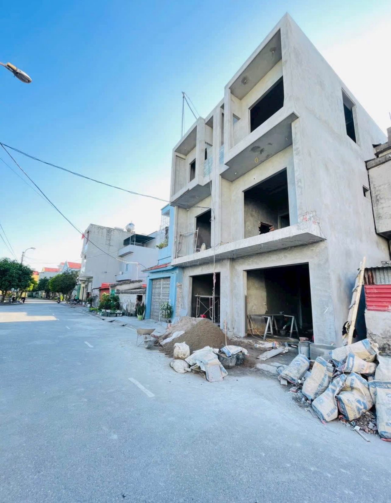 Sở hữu không gian sống lý tưởng với căn nhà 3 tầng hiện đại tại Phường Thái Bình