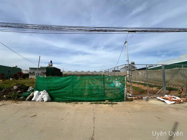 Đất vuông đẹp trung tâm Thạnh Mỹ, sổ riêng, sẵn thổ cư