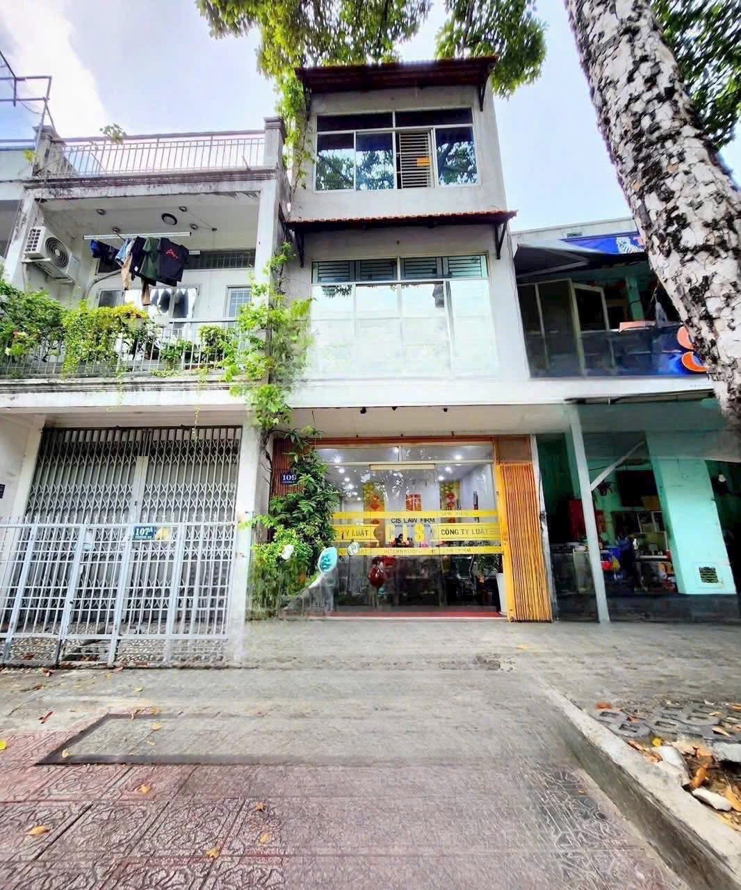 Hoàng Sa, Quận 1 dòng tiền ổn định, kiến trúc cổ điển