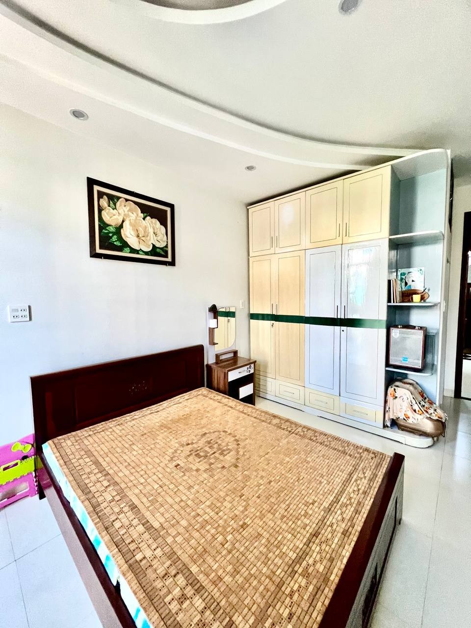 Bán nhà mặt tiền đường 14m tại Đống Đa, Quy Nhơn 72m2, 3 tầng, nhỉnh 4 tỷ