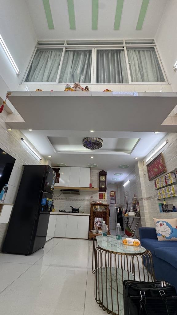 Bán nhà 5 tầng trung tâm Quận 6 - diện tích 33m2 - giá hơn 5 tỷ